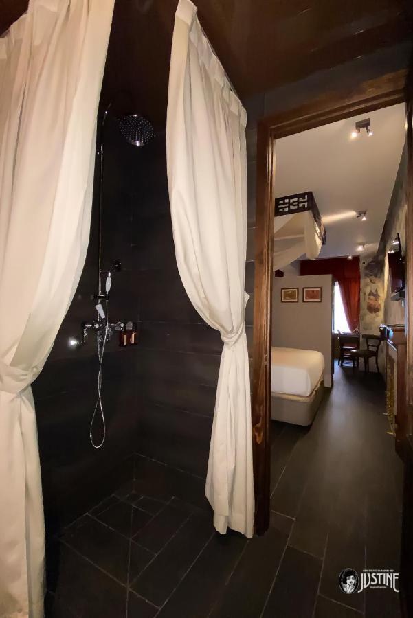 Suite Opium Den By Justine Apartments Apartamento Turistico En Madrid Rio Εξωτερικό φωτογραφία