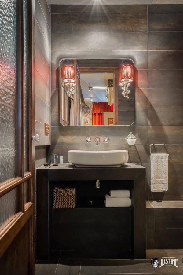 Suite Opium Den By Justine Apartments Apartamento Turistico En Madrid Rio Εξωτερικό φωτογραφία